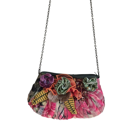 Mary Frances Handbags - Vtg Mary Frances Small Floral Crossbody Bag Womens Pink Green 3D Flowers